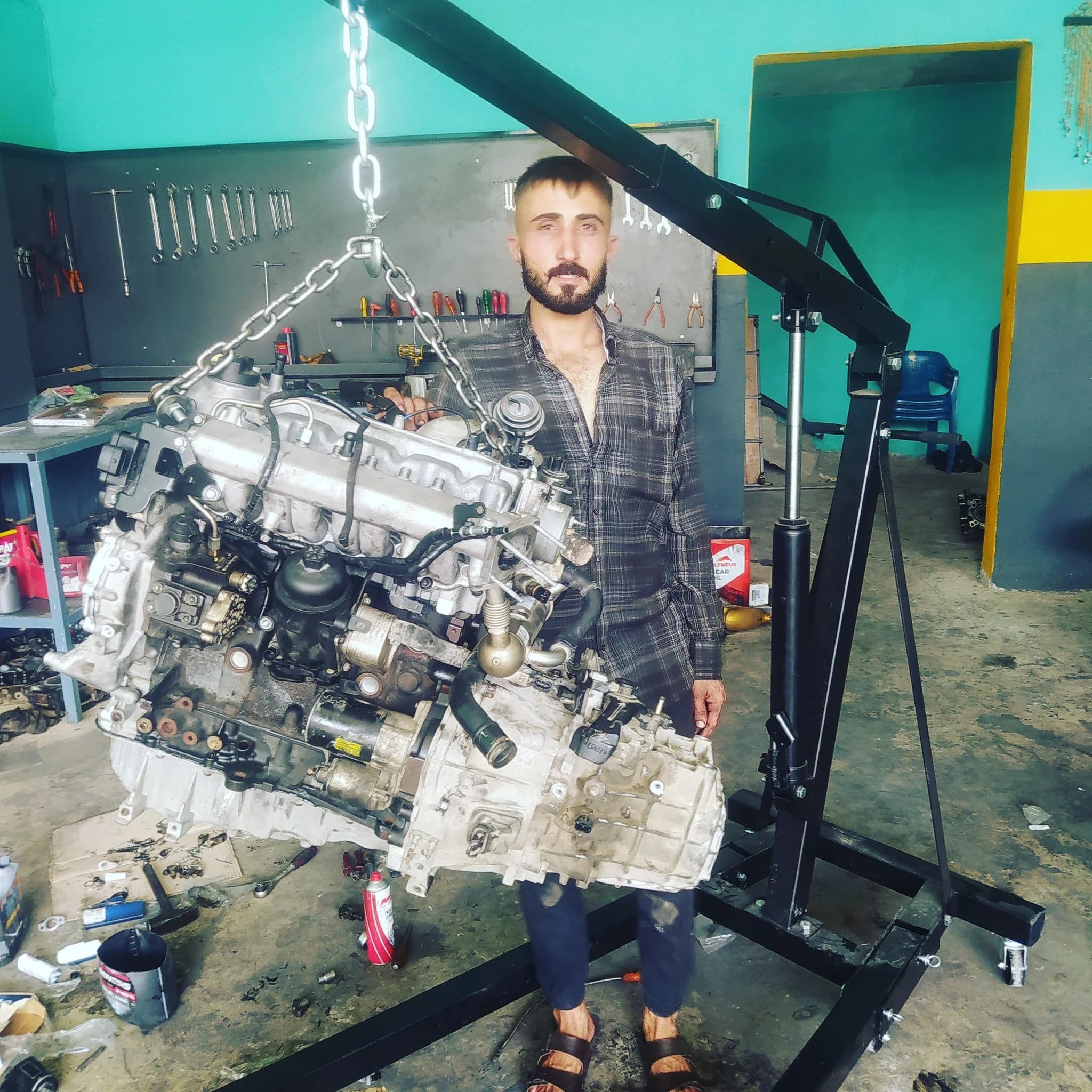 f560fd35-71ce-4d38-9ff1-395d9b1d7fcb